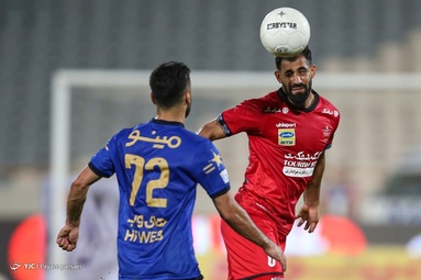 دیدار تیم‌های فوتبال پرسپولیس و استقلال در نود و ششمین بازی شهرآورد پایتخت، در مرحله یک چهارم نهایی جام حذفی