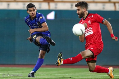 دیدار تیم‌های فوتبال پرسپولیس و استقلال در نود و ششمین بازی شهرآورد پایتخت، در مرحله یک چهارم نهایی جام حذفی
