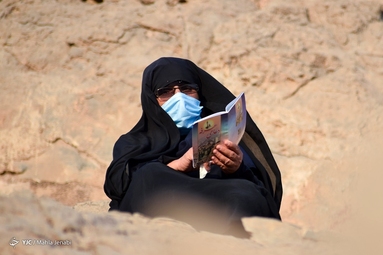 قرائت دعای پر فیض عرفه - گلزار شهدا کرمان