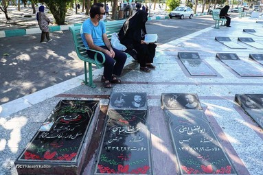 قرائت دعای پرفیض عرفه - امام زاده علی اکبر(ع) گرگان