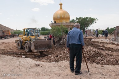خسارت سیل به امامزاده سید ابراهیم روستای داهوئیه زرند - کرمان