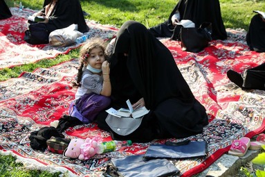 قرائت دعای پر فیض عرفه -  دانشگاه امام صادق (ع)