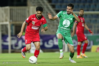 در چارچوب هفته بیست و هفتم مسابقات لیگ برتر، تیم‌های فوتبال پرسپولیس تهران و ماشین سازی تبریز مقابل یکدیگر قرار گرفتند
