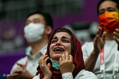 کسب مدال طلای ایران در مسابقات تیراندازی المپیک 2020 توکیو توسط جواد فروغی