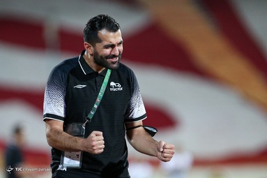 لیگ برتر فوتبال/ پرسپولیس ۳ - تراکتور ۱