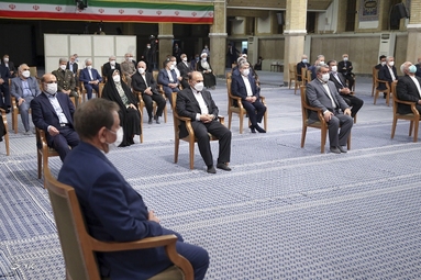 آخرین دیدار رئیس‌جمهور و هیئت دولت دوازدهم با رهبر معظم انقلاب