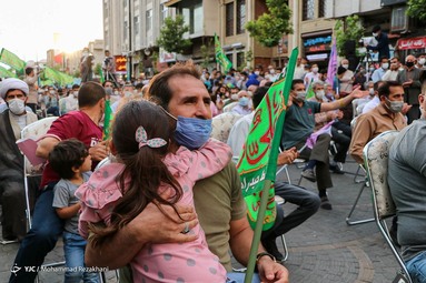 جشن رهروان غدیر  در پیاده راه سبزه میدان - زنجان