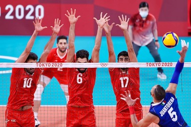 تیم ملی والیبال کشورمان در چهارمین دیدار خود در رقابت‌های المپیک ۲۰۲۰ توکیو به مصاف ایتالیا رفت.