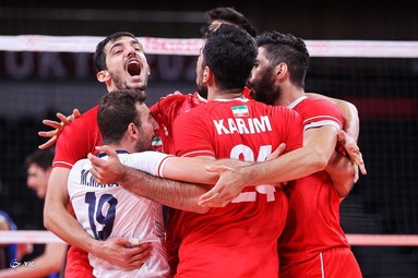 تیم ملی والیبال کشورمان در چهارمین دیدار خود در رقابت‌های المپیک ۲۰۲۰ توکیو به مصاف ایتالیا رفت.