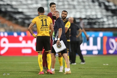 لیگ برتر فوتبال/ استقلال - سپاهان
