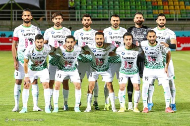 در هفته پایانی لیگ بیستم فوتبال کشور تیم‌های ذوب آهن اصفهان و مس رفسنجان، به مصاف هم رفتند.
