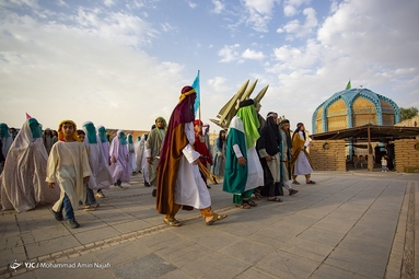 بازسازی واقعه غدیر خم در همدان
