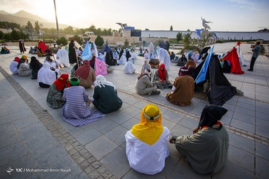 بازسازی واقعه غدیر خم در همدان