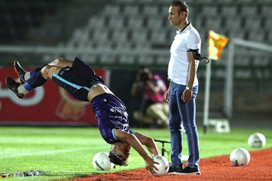 لیگ برتر فوتبال/ پیکان ۰ - پرسپولیس ۲