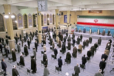 مراسم تنفیذ حکم سیزدهمین دوره ریاست جمهوری اسلامی ایران‌