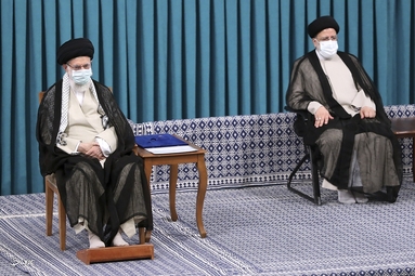 مراسم تنفیذ حکم سیزدهمین دوره ریاست جمهوری اسلامی ایران‌
