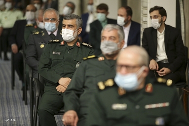 مراسم تنفیذ حکم سیزدهمین دوره ریاست جمهوری اسلامی ایران‌