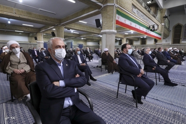 مراسم تنفیذ حکم سیزدهمین دوره ریاست جمهوری اسلامی ایران‌