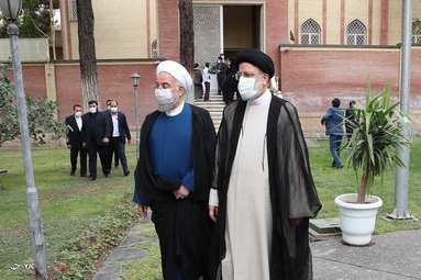 تحویل دفتر کار رییس جمهور اسلامی ایران