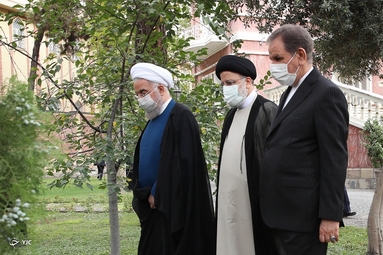 تحویل دفتر کار رییس جمهور اسلامی ایران