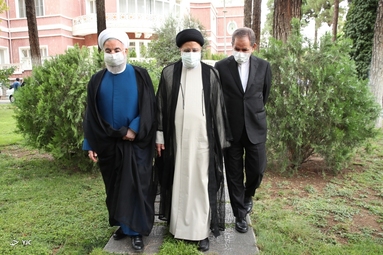 تحویل دفتر کار رییس جمهور اسلامی ایران