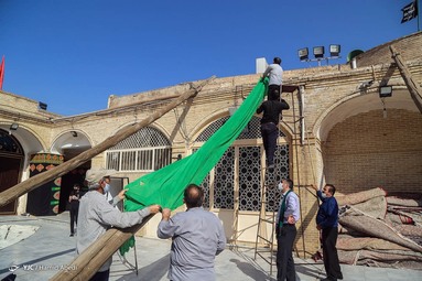 برپایی خیمه عزا در امامزاده موسی مبرقع قم