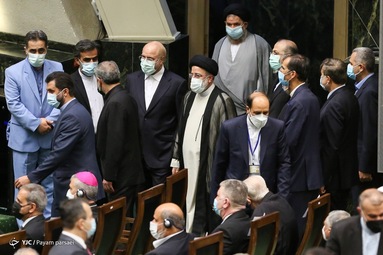 مراسم تحلیف سیزدهمین دوره ریاست جمهوری اسلامی ایران در محل مجلس شورای اسلامی