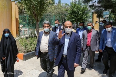 بازدید رییس سازمان صدا و سیما از باشگاه خبرنگاران جوان
