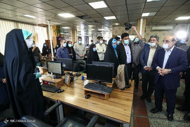 بازدید رییس سازمان صدا و سیما از باشگاه خبرنگاران جوان