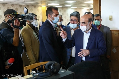 بازدید رییس سازمان صدا و سیما از باشگاه خبرنگاران جوان
