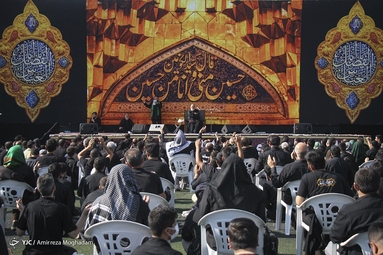 دومین روز از عزاداری سرور و سالار شهیدان با سخنرانی شیخ حسین انصاریان