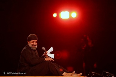 مراسم سوگواری شب سوم محرم «اجتماع عظیم عشیره عاشورا»با مرثیه سرایی حاج محمود کریمی