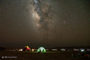رصد کهکشان راه شیری و آسمان شب - روستای بیابانک کویر سمنان