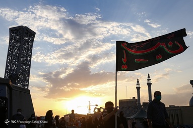 عزاداری شب پنجم محرم -  میدان آیینی امام حسین(ع)