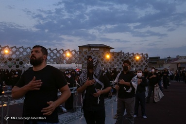 عزاداری شب پنجم محرم -  میدان آیینی امام حسین(ع)