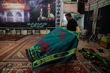 تکیه نفر آباد، اولین تکیه طهران واقع در شهر ری در زمان حکومت صفویه ساخته شد.