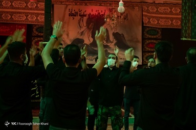 تکیه نفر آباد، اولین تکیه طهران واقع در شهر ری در زمان حکومت صفویه ساخته شد.