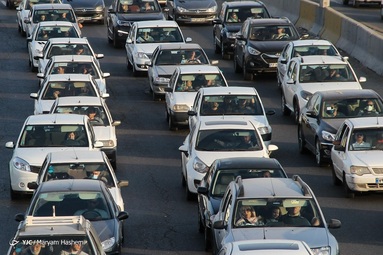 ترافیک سنگین اتوبان کرج با اعلام تعطیلات کرونایی