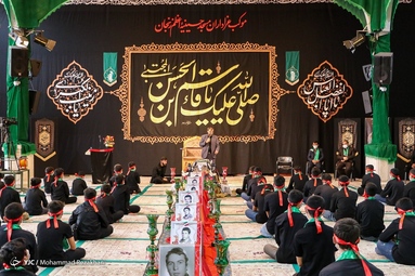 نوجوانان حسینی زنجان امروز با نوای یا قاسم ابن الحسن ندای امام حسین (ع) را لبیک گفتند