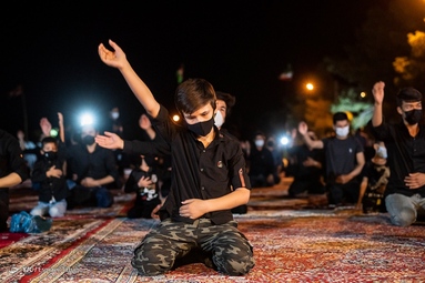 عزاداری هیئت اتباع افغانستانی در شب هشتم محرم - سمنان