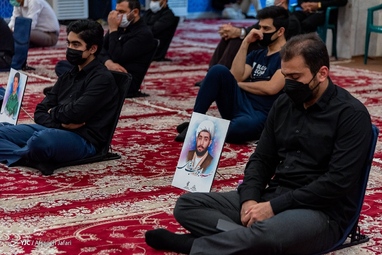 عزاداری شب هفتم محرم با رعایت موازین بهداشتی  در حسینیه عاشقان ثاراالله  - بوشهر