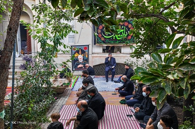 احیای یک سنت قدیمی عزاداری امام حسین (ع) در مقابل منزل شهدا با عنوان «هر کوچه شهید، یک حسینیه» - قزوین