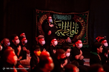 مراسم عزاداری شب هشتم محرم درحسینیه امام خمینی (ره) - همدان