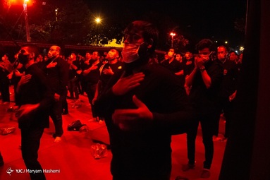 مراسم عزاداری شب عاشورای حسینی - دانشگاه آزاد کرج