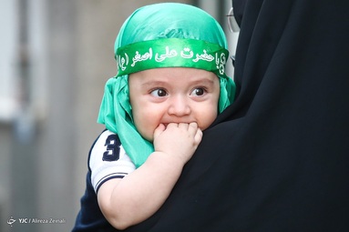 عزاداری قدیمی و سنتی خانه سیدها در ظهر روز عاشورا - محله قیام