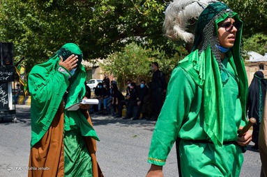 عزاداری ظهر عاشورا در روستای جوپار - کرمان