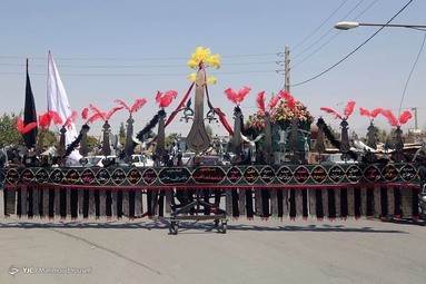 عزاداری ظهر عاشورا - یزد