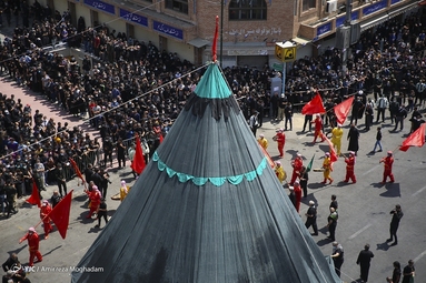 مراسم عزاداری و خیمه سوزان عاشورای حسینی - چهارراه گلوبندک
