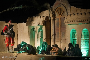 در این گزارش تصویری تعزیه امام حسین (ع) و یاران با وفایش در روز عاشورا را مشاهده می‌کنید.
