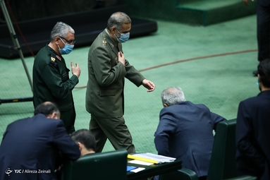 جلسه رای اعتماد به وزیران پیشنهادی دولت سیزدهم - صحن علنی مجلس
